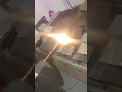 Χειροκίνητη μηχανή καθαρισμού λέιζερ με υψηλής απόδοσης QBH Port για πολλαπλές πηγές λέιζερ