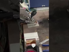 1500W χειροκίνητη μηχανή συγκόλλησης λέιζερ με μονοκινητήρα με πλήρη διείσδυση από ανοξείδωτο χάλυβα 4mm